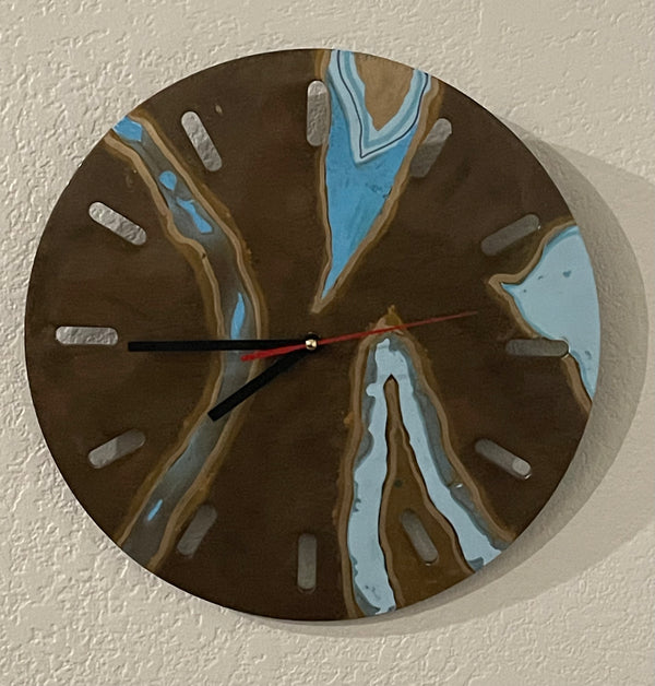 Round Wall Clock